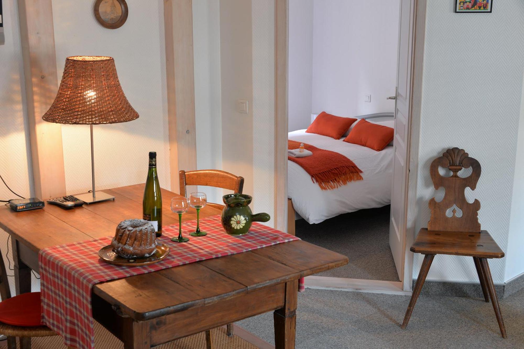 Domaine La Cour Des Nobles - Demeure, Maison Et Appartements Au Coeur De Ρικβίρ Δωμάτιο φωτογραφία